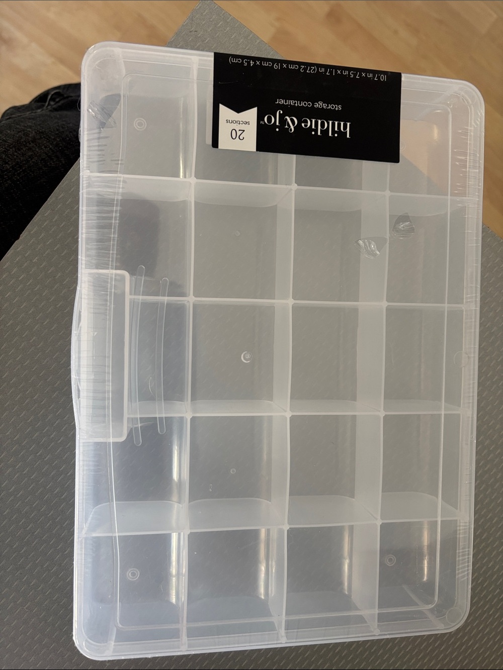Hildie & Jo Clear 20-Compartment Jewelry Organizer - Transparent